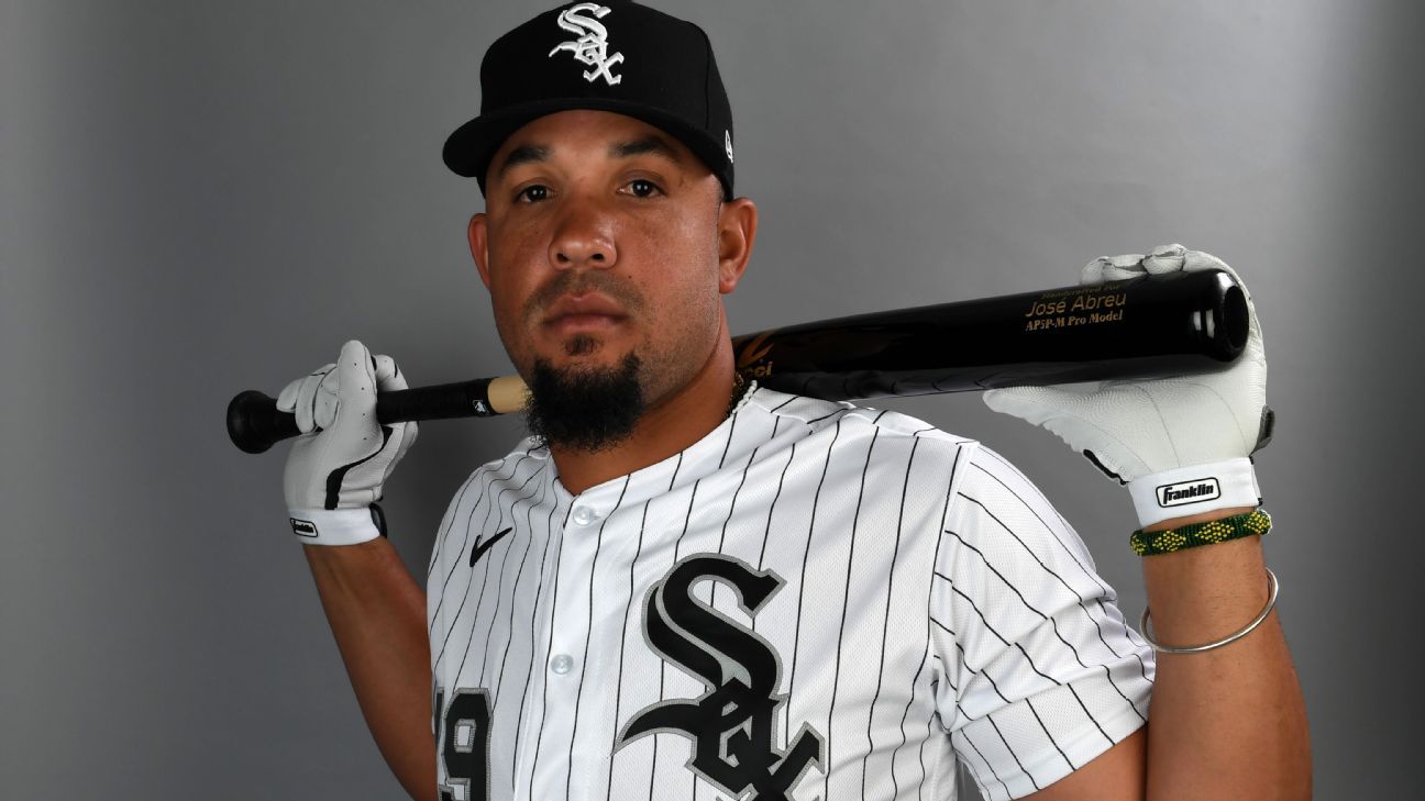 Chicago White Sox Slugger José Abreu Wins AL MVP Award, Chicago News