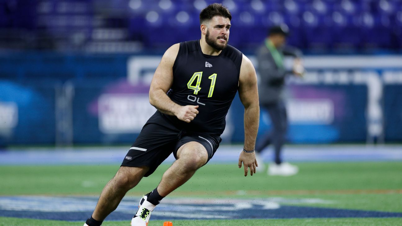 Packers take Michigan offensive lineman in 6th round