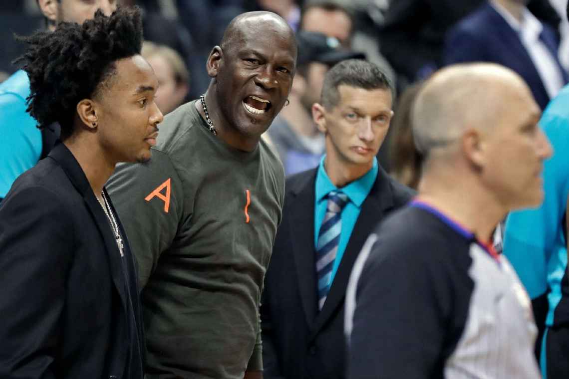 https://a4.espncdn.com/combiner/i?img=%2Fphoto%2F2020%2F0428%2Fr693659_1296x864_3-2.jpg&w=1140&cquality=40&format=jpg