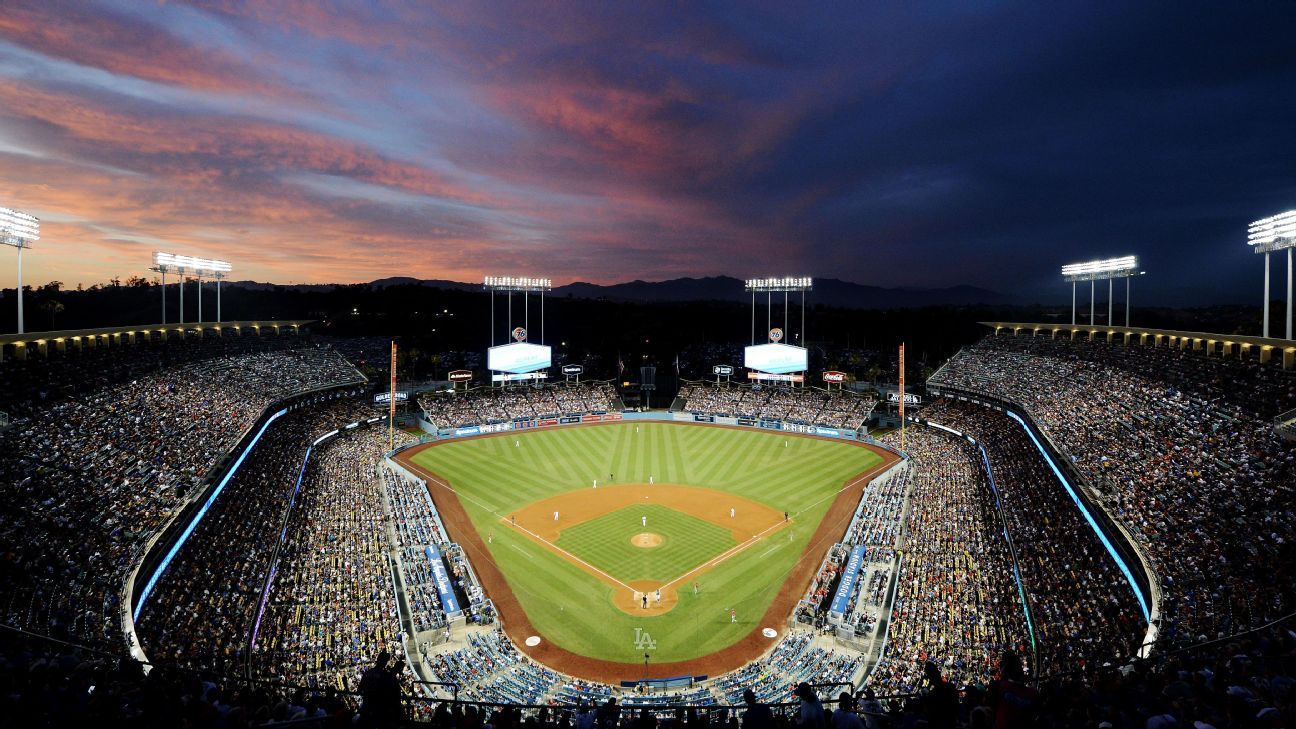 Dodger Stadium concession workers threaten strike ahead of All-Star Game