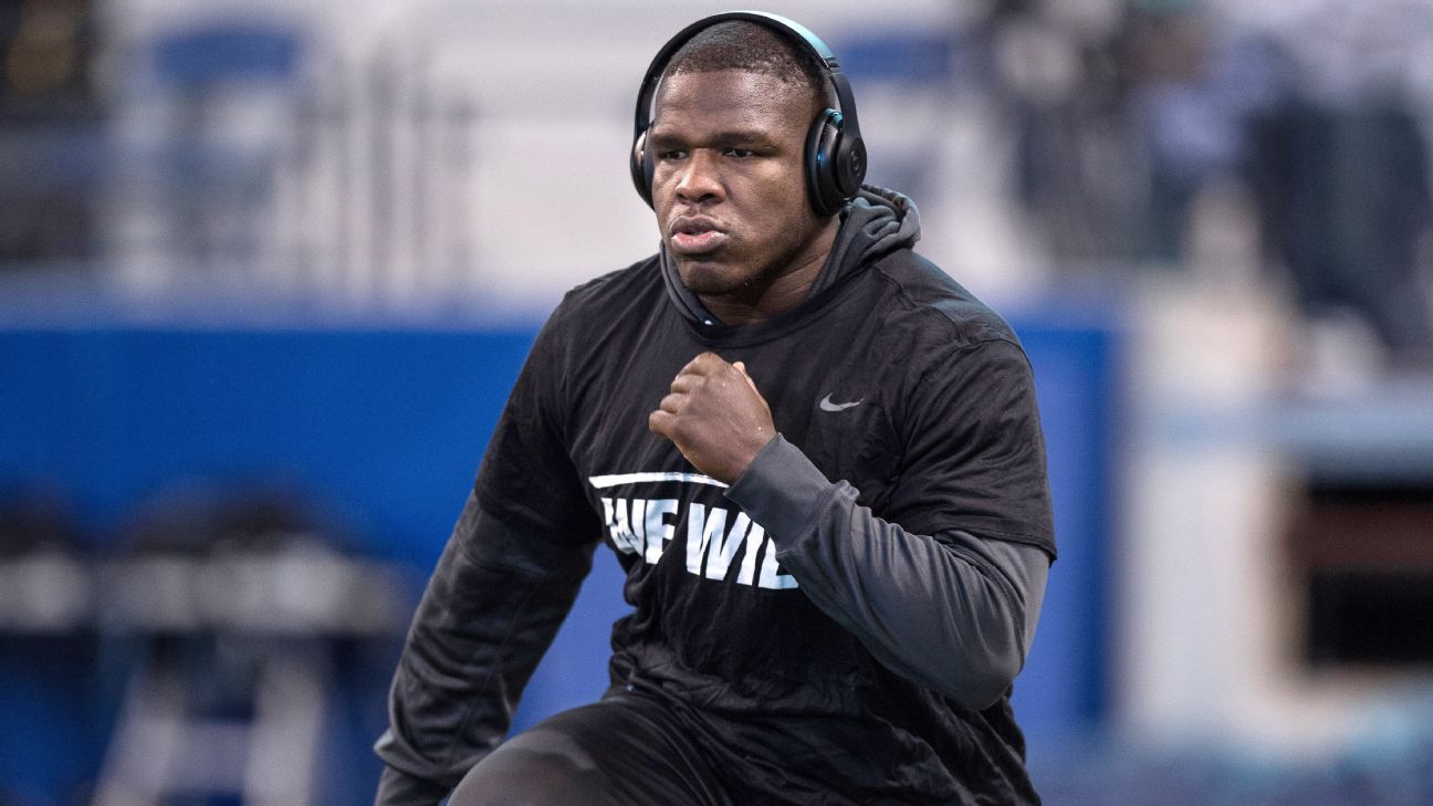 Ex-NFL star Frank Gore to fight ex-NBA star Deron Williams in boxing match on Jake Paul-Tommy Fury undercard