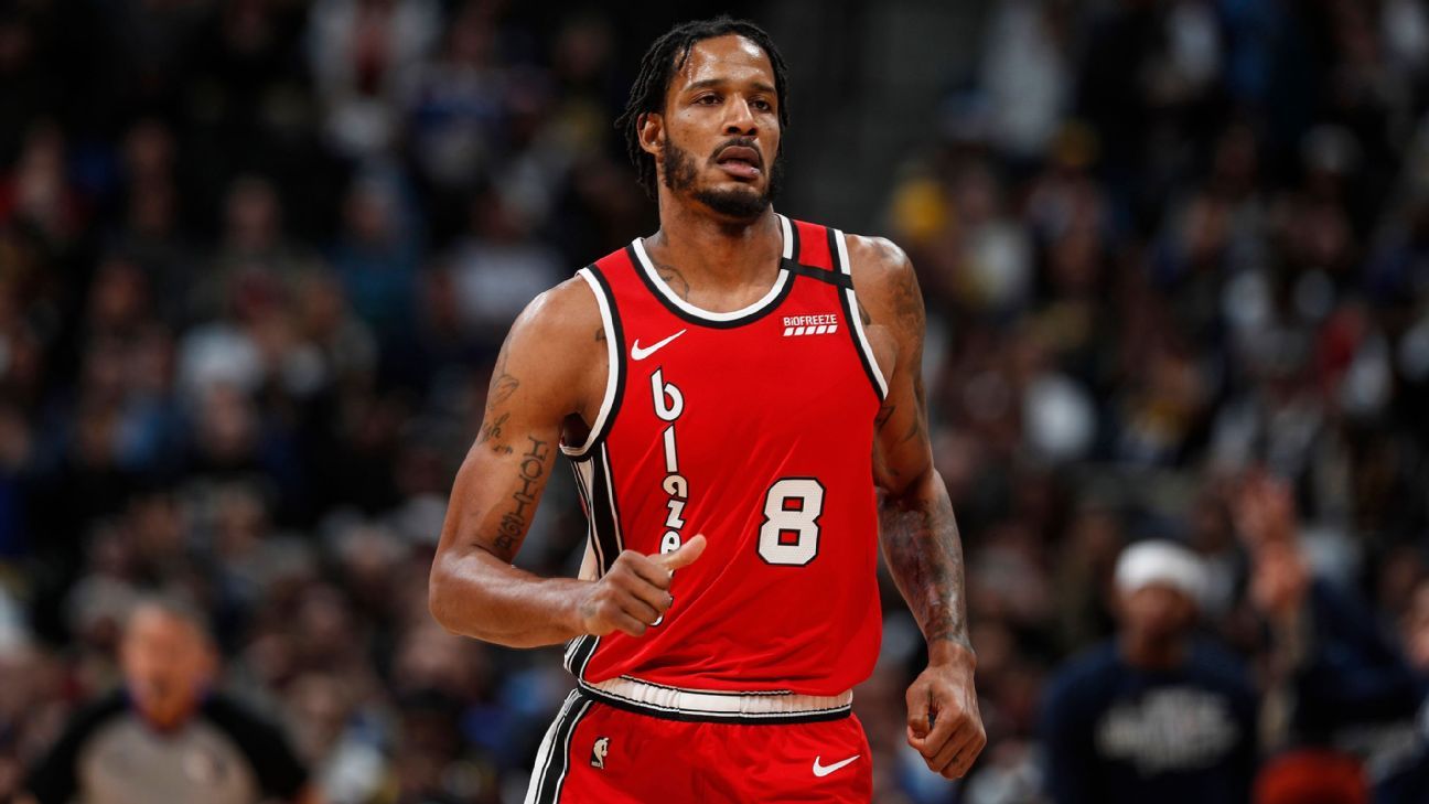 Oklahoma City Thunder complete transaction from Trevor Ariza to Miami Heat for Meyers Leonard