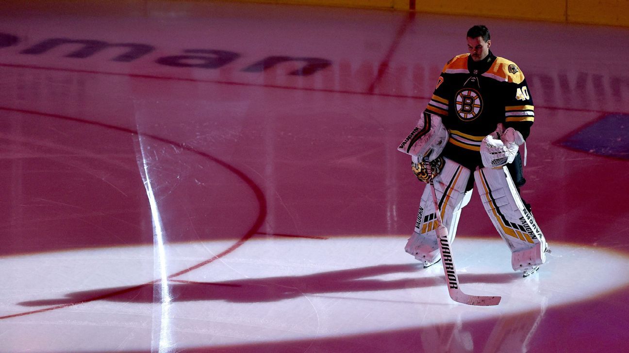 Goalie Jaroslav Halak set to move on, leaving Bruins' net even