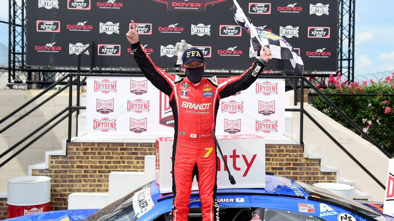 Justin Allgaier holds off Austin Cindric to win Xfinity race at Dover