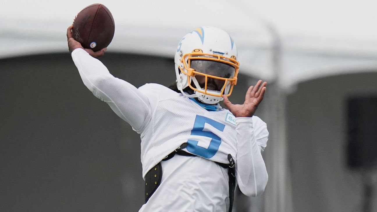 Chargers' Casey Hayward emerges as one of the top cornerbacks in