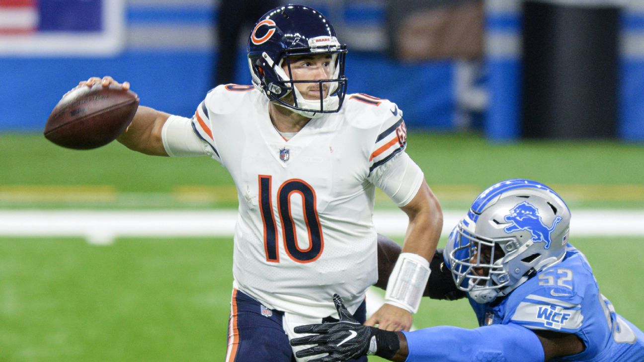Mitch Trubisky pulls about-face, leads Bears to comeback victory over Lions