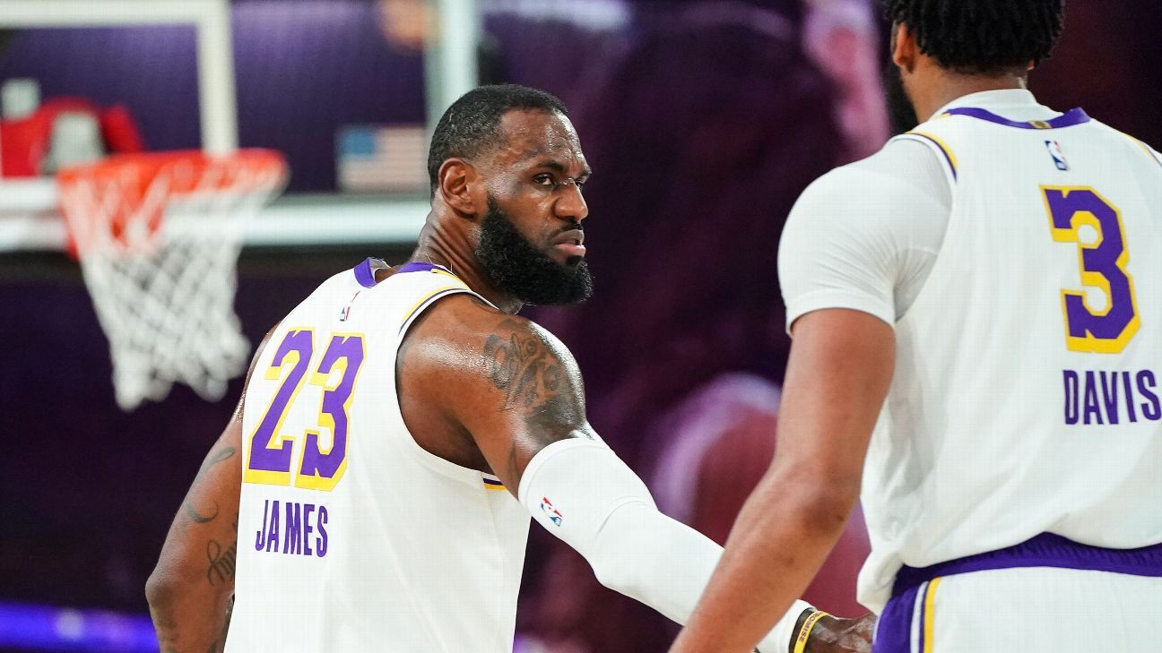 Lakers Defeat Heat to Take NBA Finals 4-2, Win Record 17th Championship -  Times of San Diego