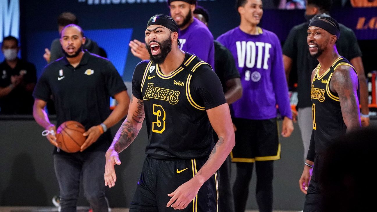 Anthony Davis' huge night helps Lakers win playoff series opener