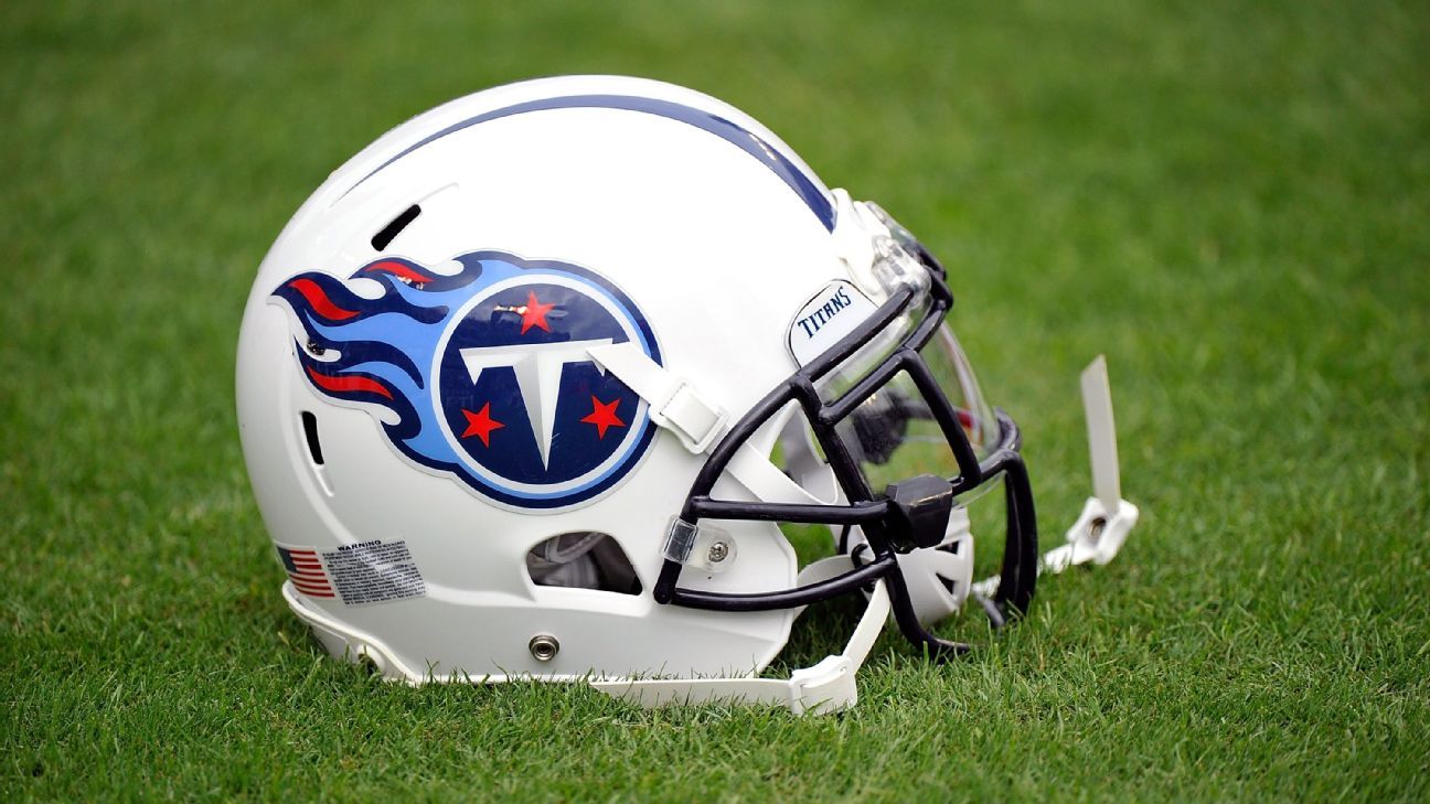 Tennessee Titans y Minnesota Vikings cierran instalaciones después de que los jugadores de los Titans dan positivo por COVID-19