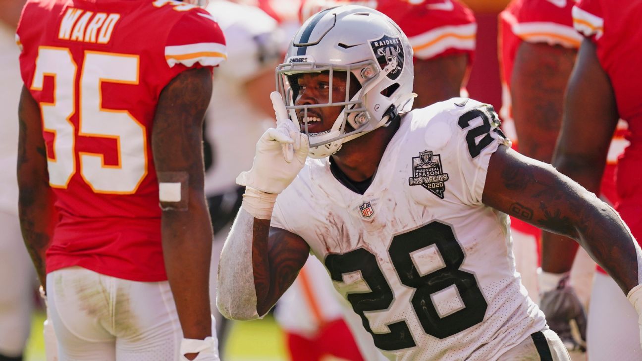 Raiders running back Josh Jacobs named PFWA Offensive Rookie of