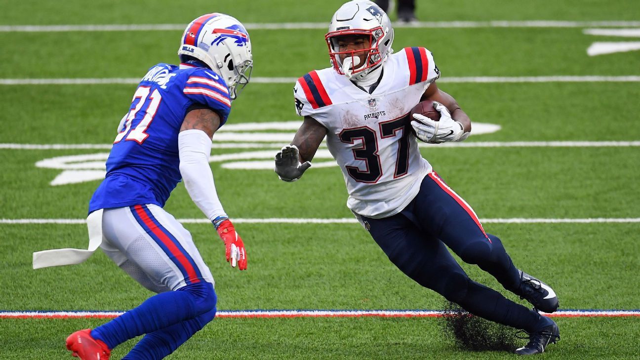 Bills RB Zack Moss Inactive: Devin Singletary's Updated Fantasy Football  Ranking in Week 1