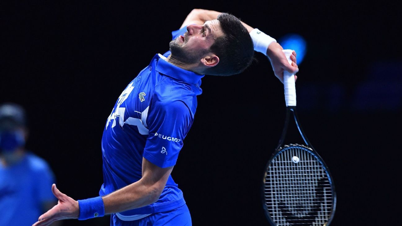 Daniil Medvedev Beats Alexander Zverev With Underhand Serve At Atp Finals