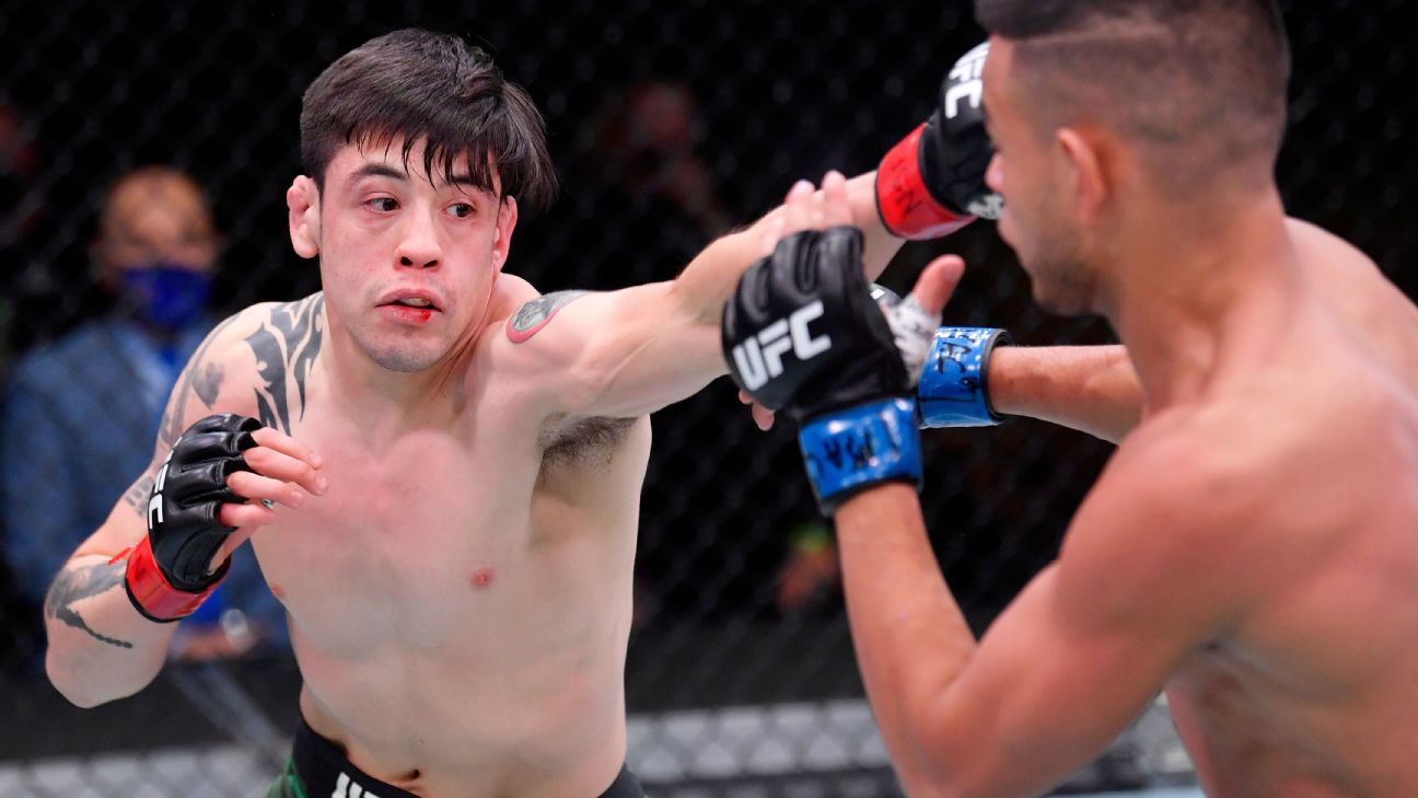 UFC 255 results - Brandon Moreno eyes title shot; Joaquin Buckley gets  another KO - ESPN