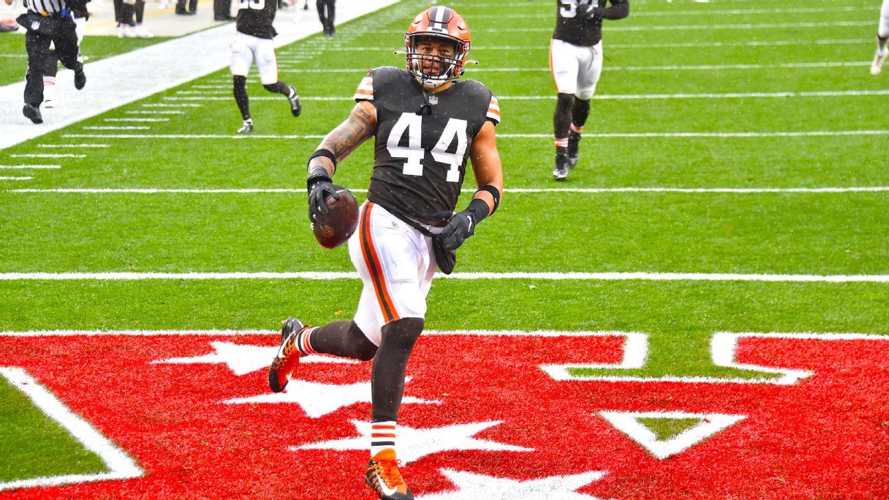 Browns Linebacker Sione Takitaki Scores First NFL Touchdown On Pick-Six