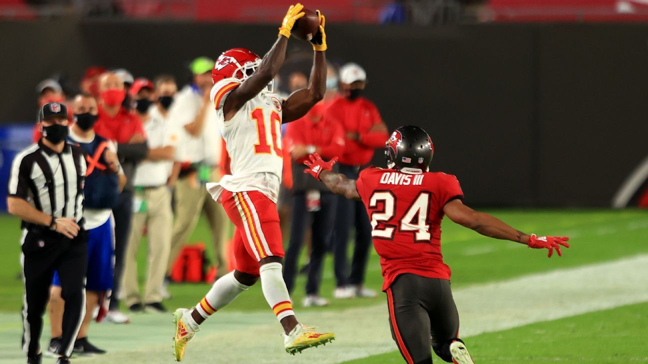 Chiefs at Buccaneers score: Tyreek Hill eviscerates Tampa Bay with