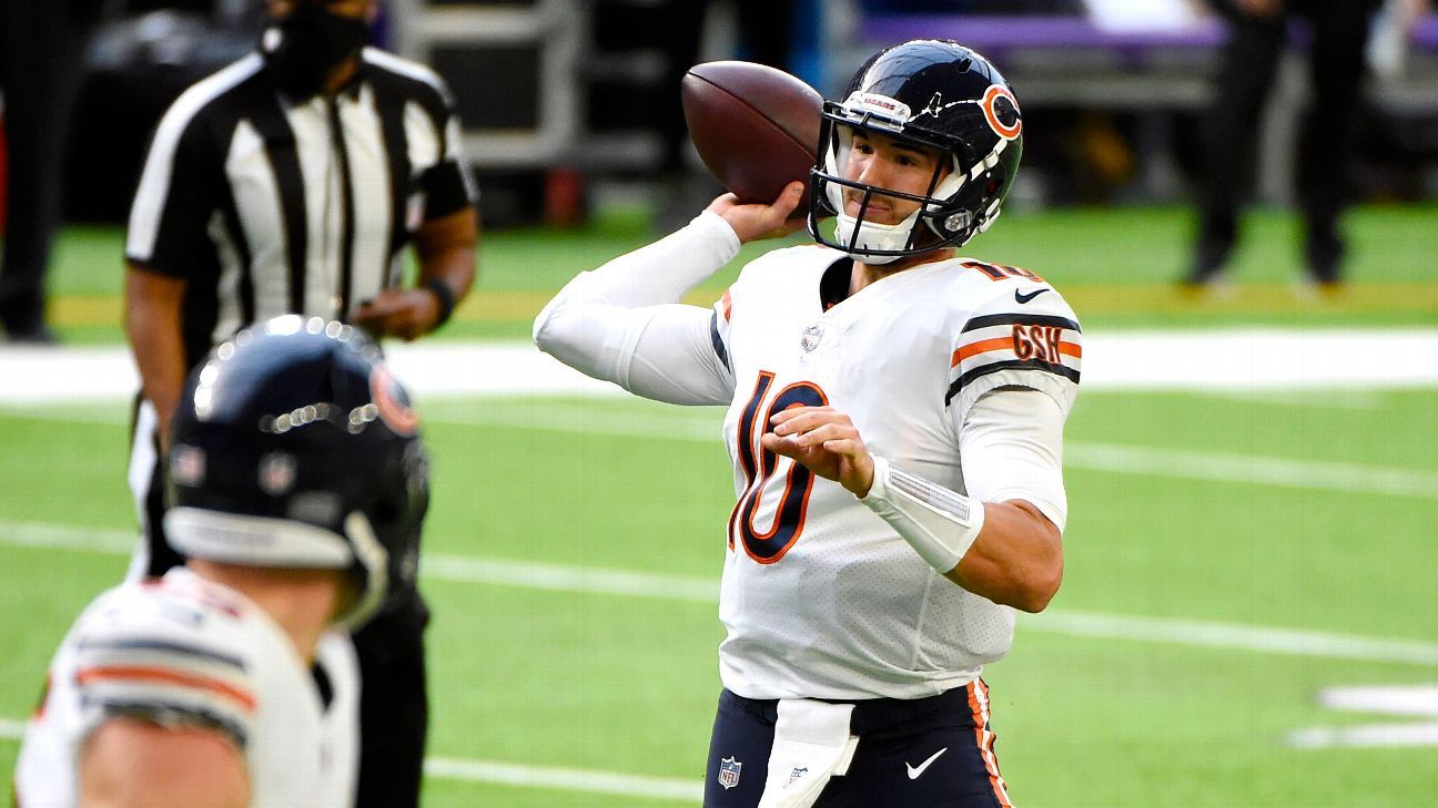 NFL executives believe the Chicago Bears could consider re-signing QB Mitchell Trubisky