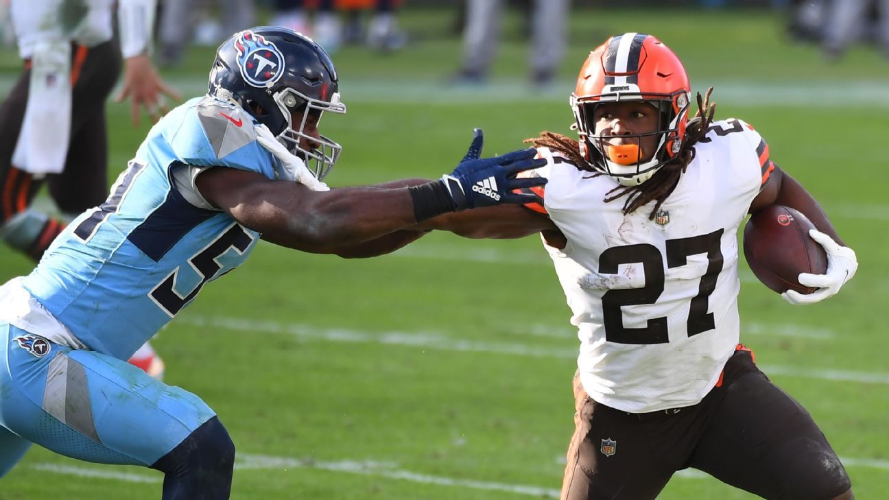 Browns RB Nick Chubb out for season; Kareem Hunt could return