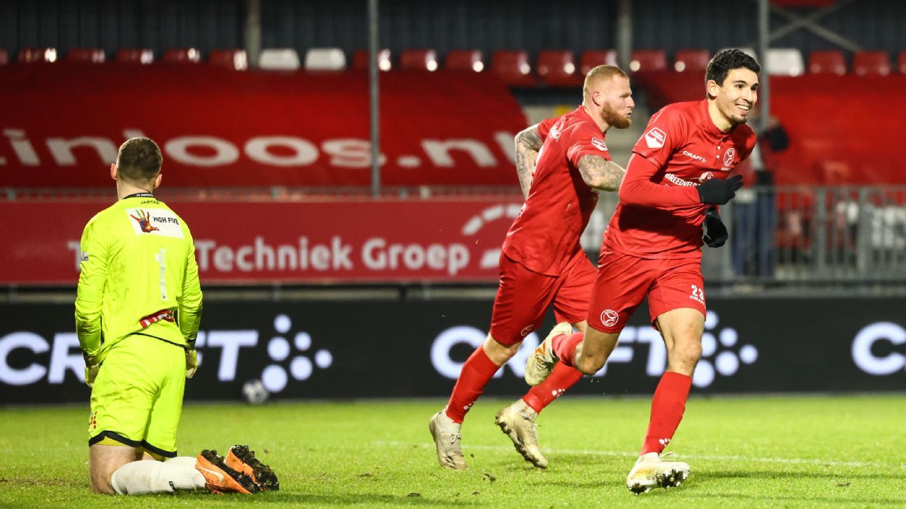 Almere City FC vs. FC Dordrecht - Voetbal Wedstrijdverslag ...