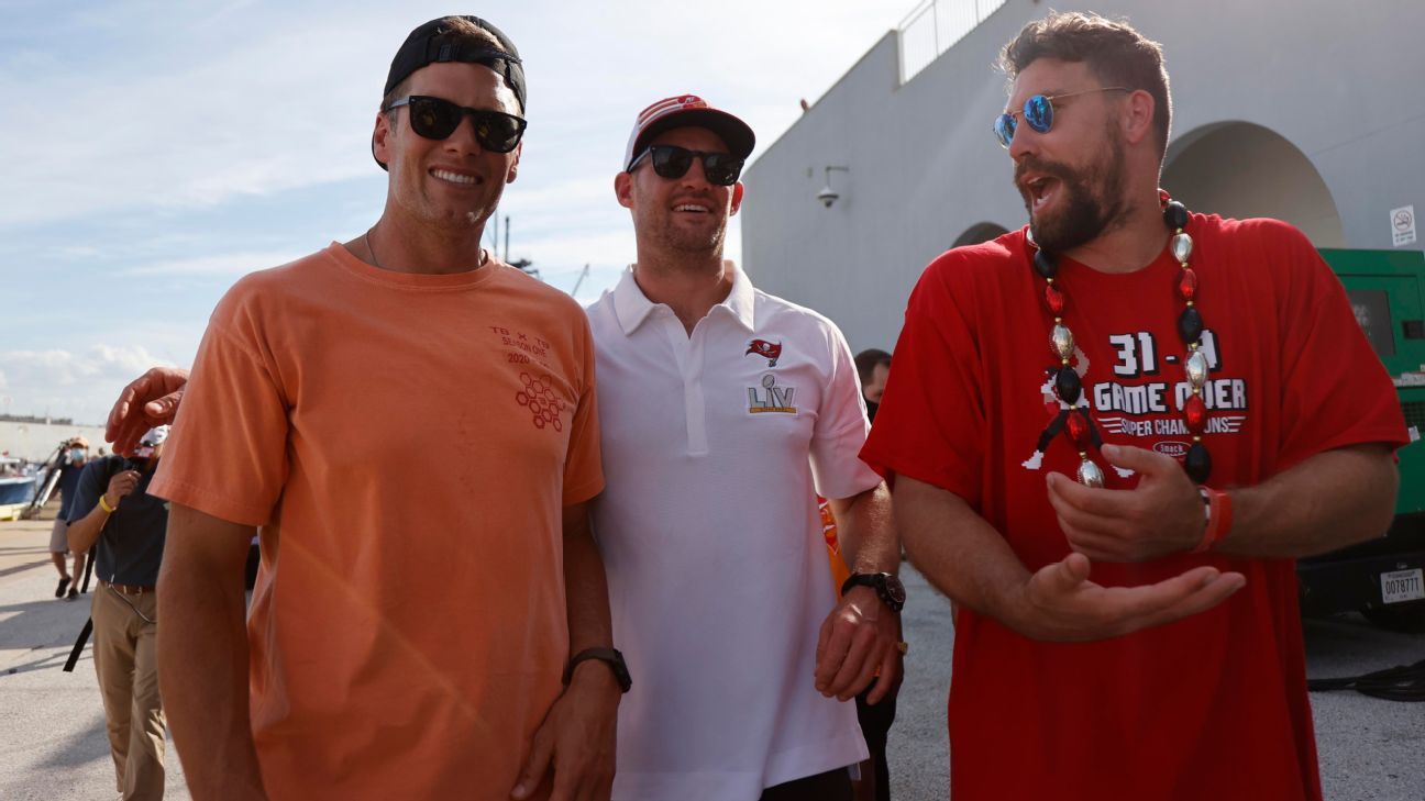 Boat parade for Super Bowl champion Buccaneers