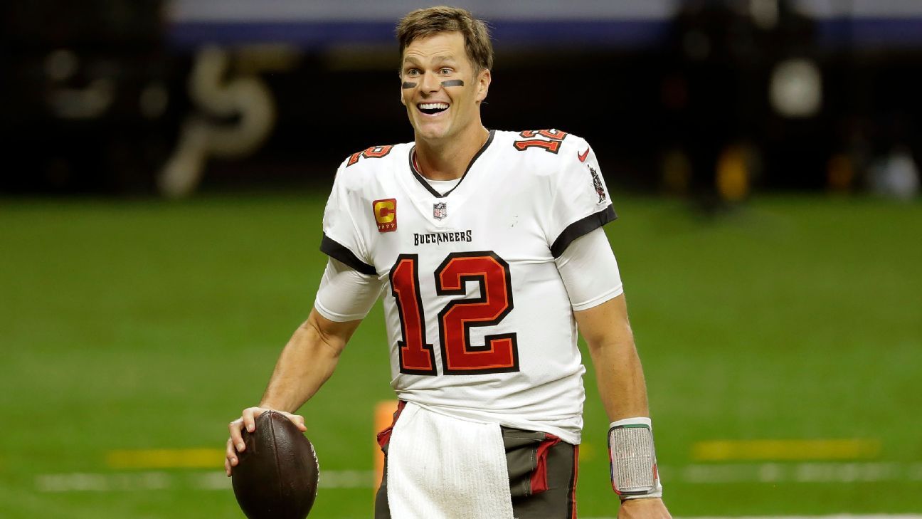 Tampa Bay Buccaneers Unveil New Uniforms Ahead of Brady's Arrival