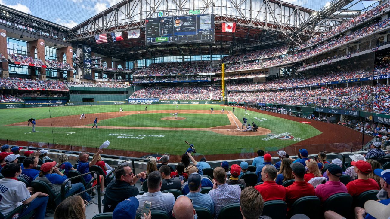 Lleno en el estadio de los Rangers ESPN