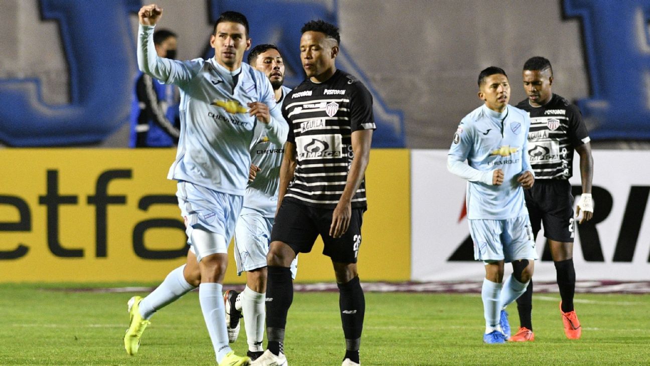 Bolívar vence Junior Barranquilla em casa e larga na frente por vaga na  fase de grupos da Libertadores, libertadores