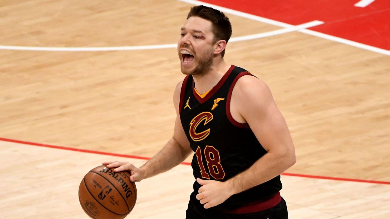 Report: Former Cavs guard Matthew Dellavedova eyeing return to NBA