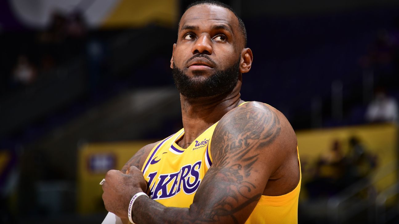 L.A. Lakers' LeBron James changing his jersey number - again