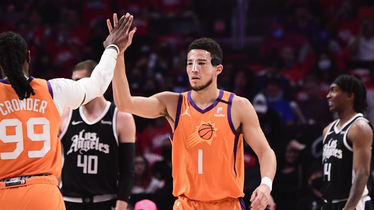 Suns' All-Star Devin Booker progressing, doing on-court work in