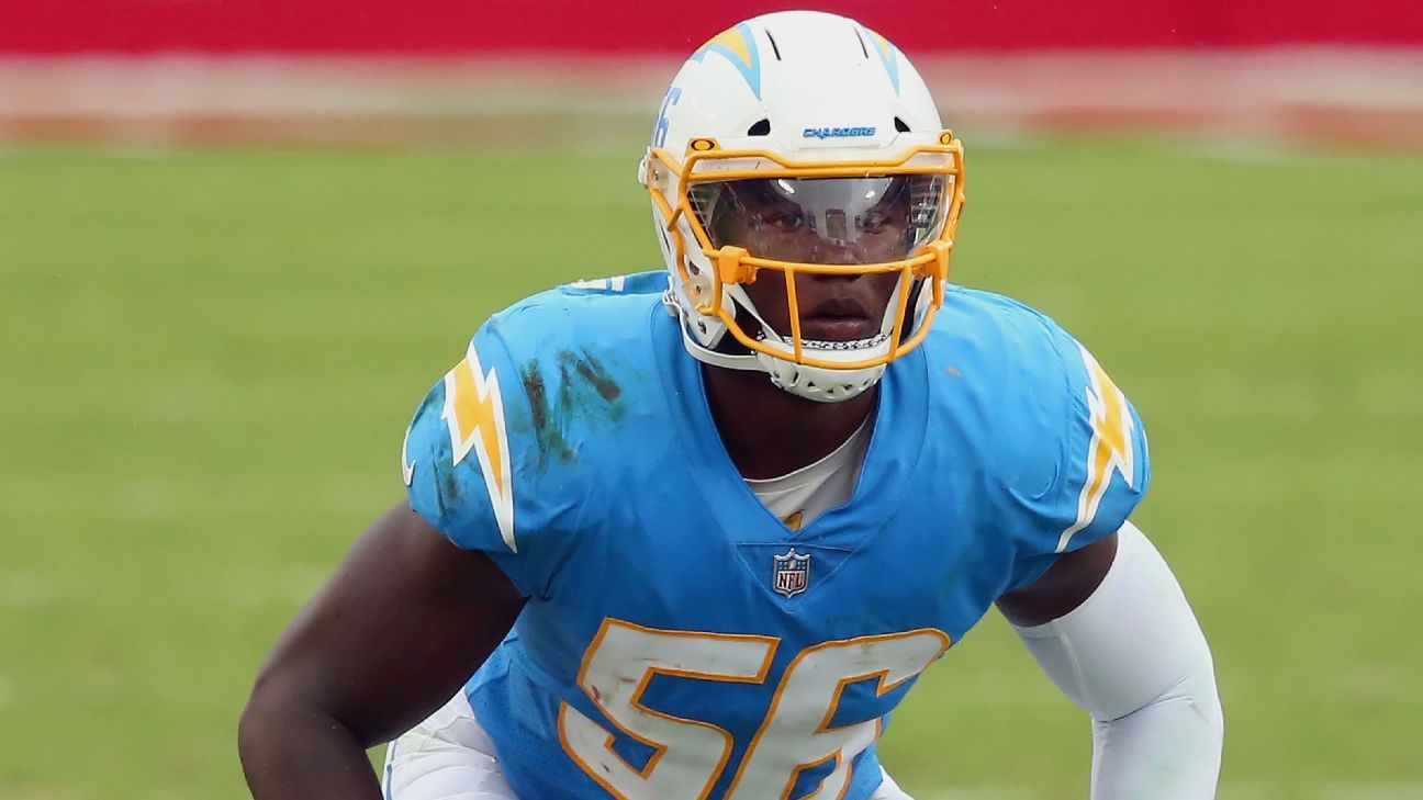 Los Angeles Chargers linebacker Kenneth Murray Jr. (9) lines up against the  Las Vegas Raiders during the first half of an NFL football game, Sunday, Dec.  4, 2022, in Las Vegas. (AP