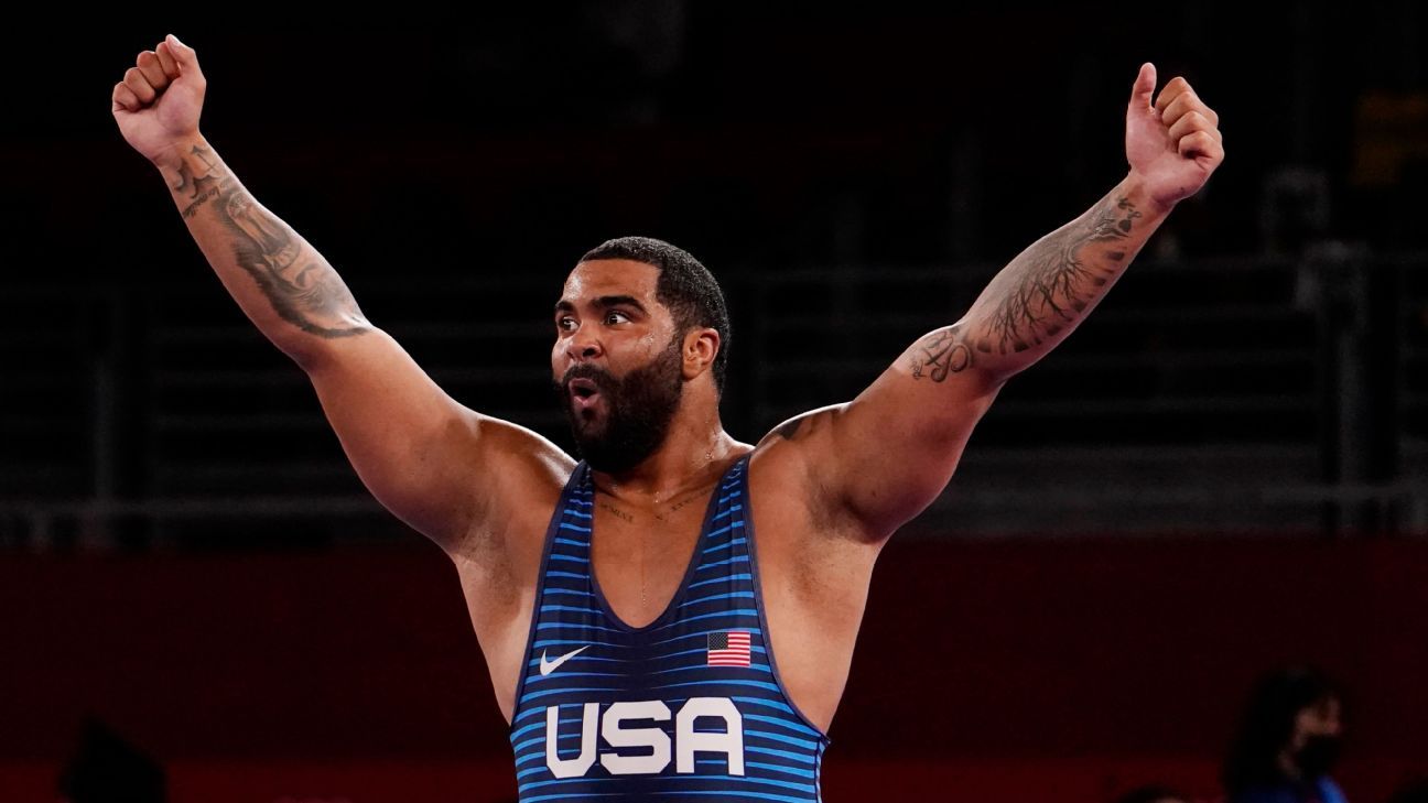 Gold medal wrestler Steveson signing with Bills