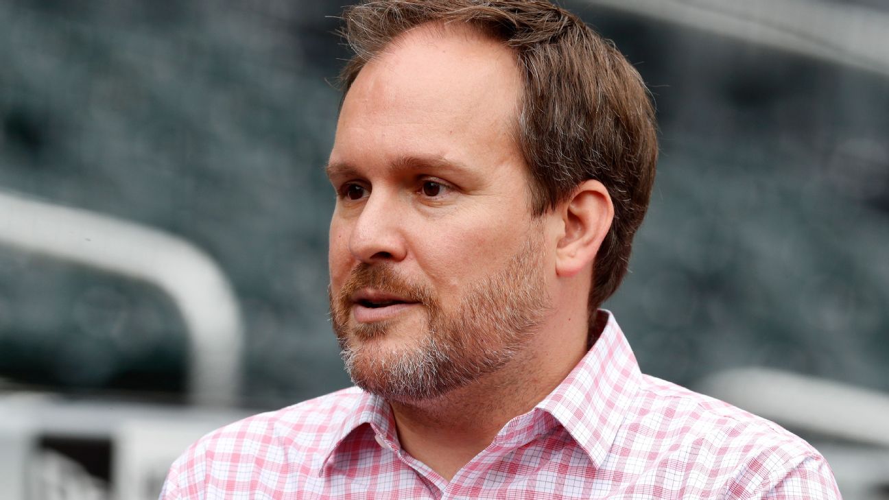 New York Mets fire acting GM Zack Scott two months after DWI arrest