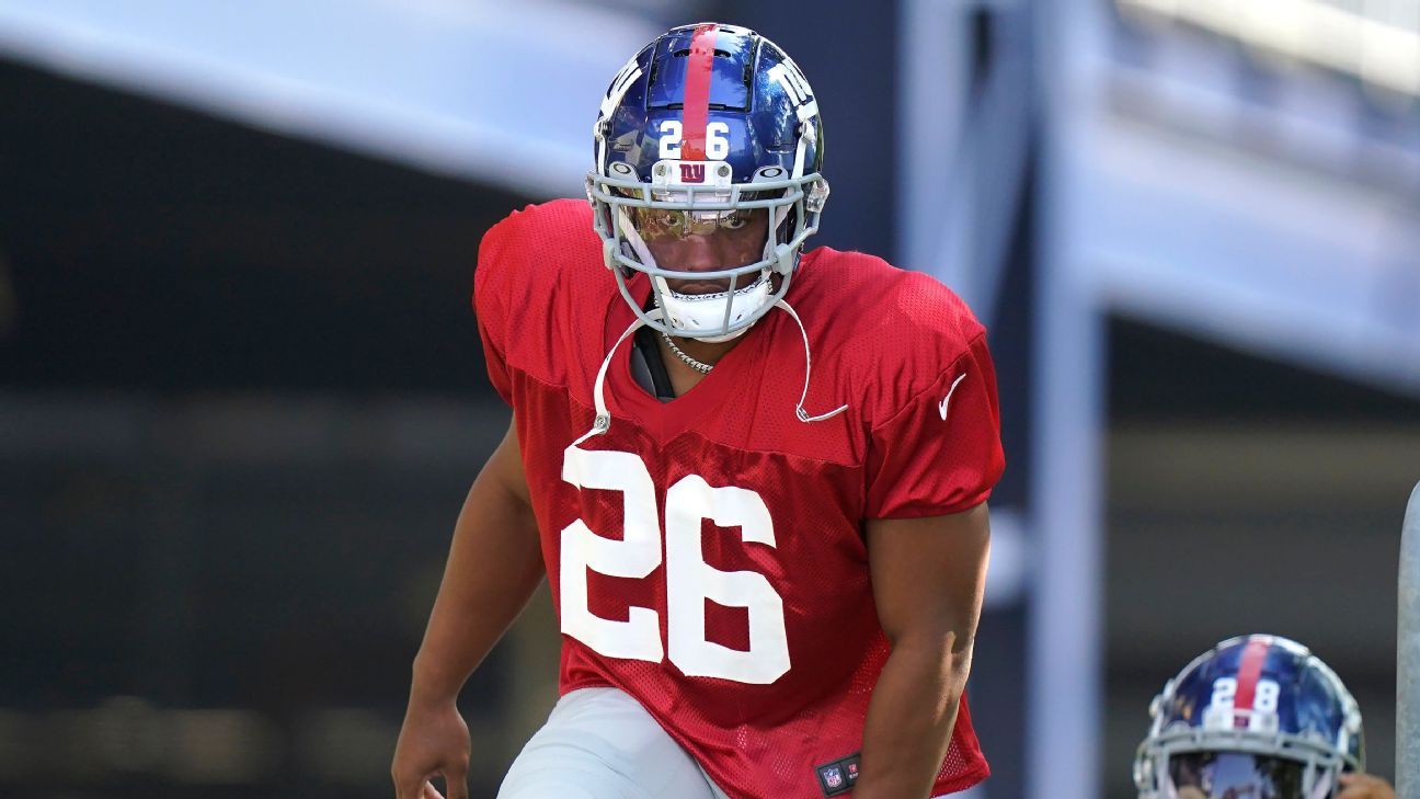 New York Giants, RB Saquon Barkley, takes the next step in recovery and completes first contact practice