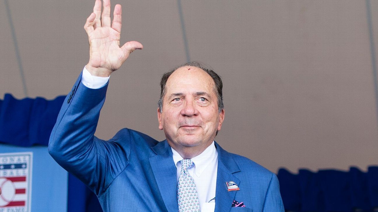 Johnny Bench tests positive for virus, to miss Hall ceremony