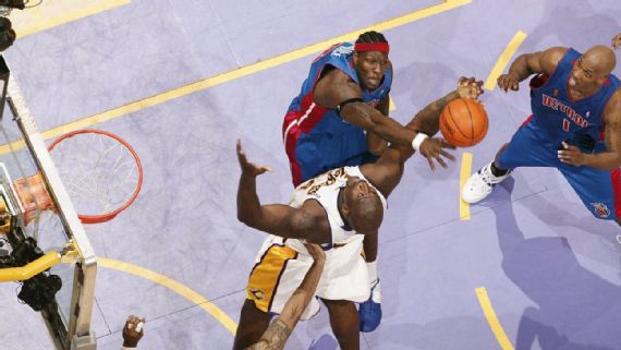 Chauncey Billups: 2004 Lakers 'Should Have Swept' Pistons