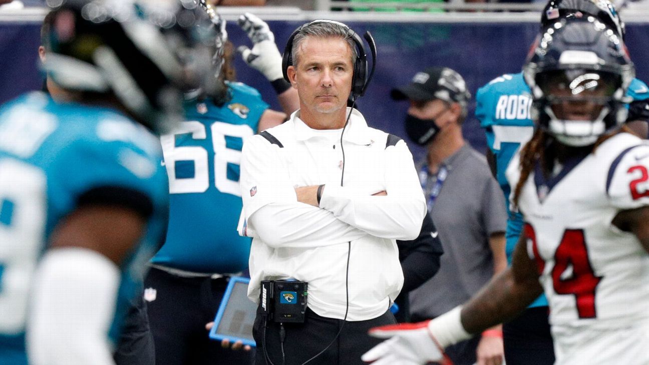 O treinador Urban Meyer pede desculpas a todos os Jacksonville Jaguars