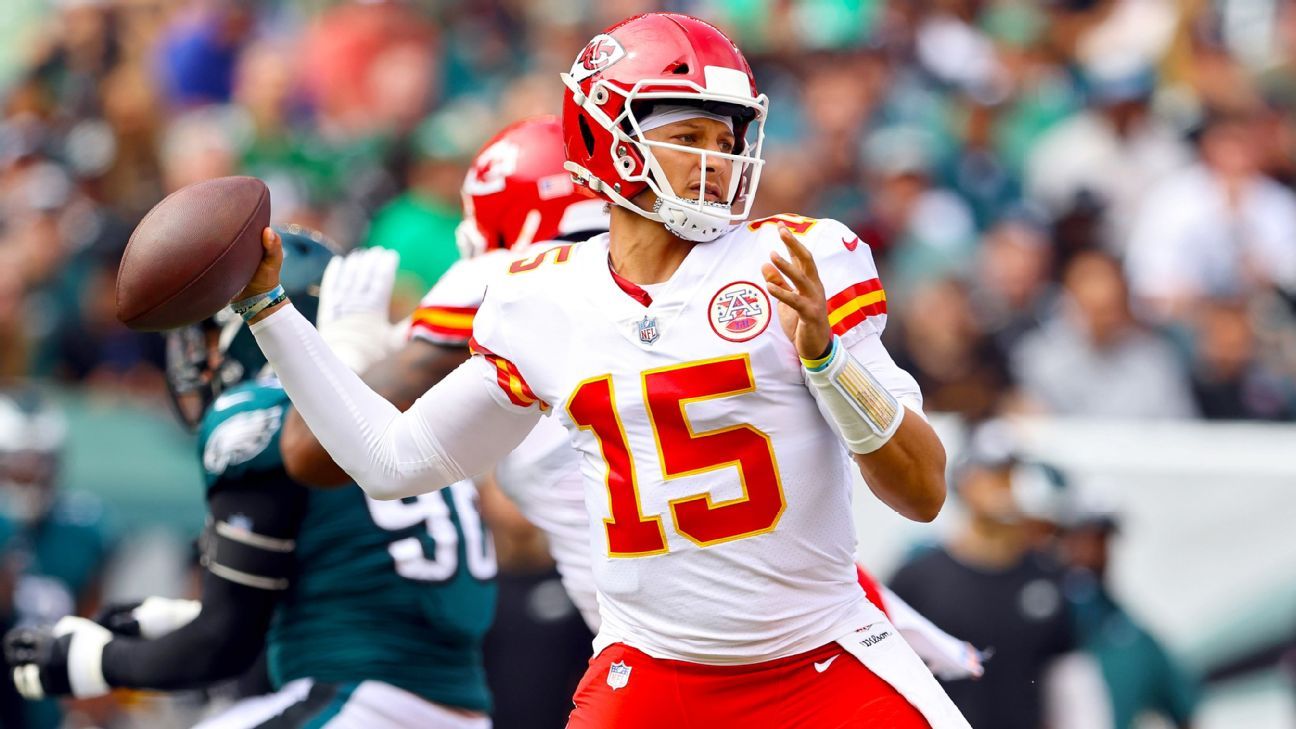 Eagles searching for right formula to slow down Patrick Mahomes in