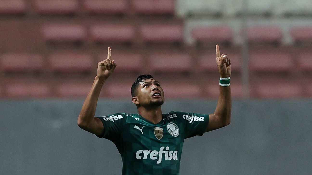 Campeão pelo Palmeiras, Rony revela motivo de não ter acertado com o Corinthians