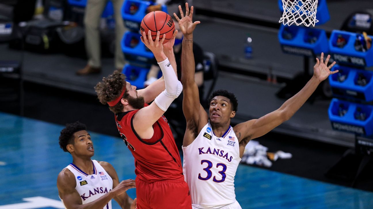 KU men's basketball has three players projected in latest ESPN