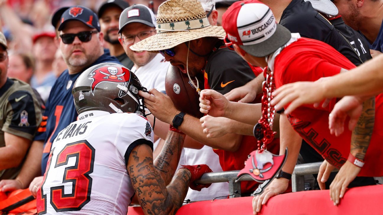 Tampa Bay Buccaneers fan rewarded for giving up Tom Brady's 600th TD ball