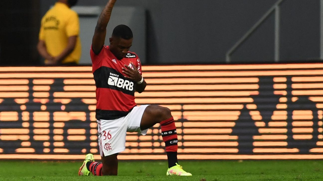 Xodó do Flamengo tem tatuagem em homenagem a astro do Real Madrid e fez profecia em Libertadores
