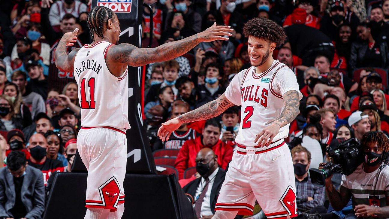Chicago Bulls' Derrick Jones Jr. Gets Engaged During Team Trip to