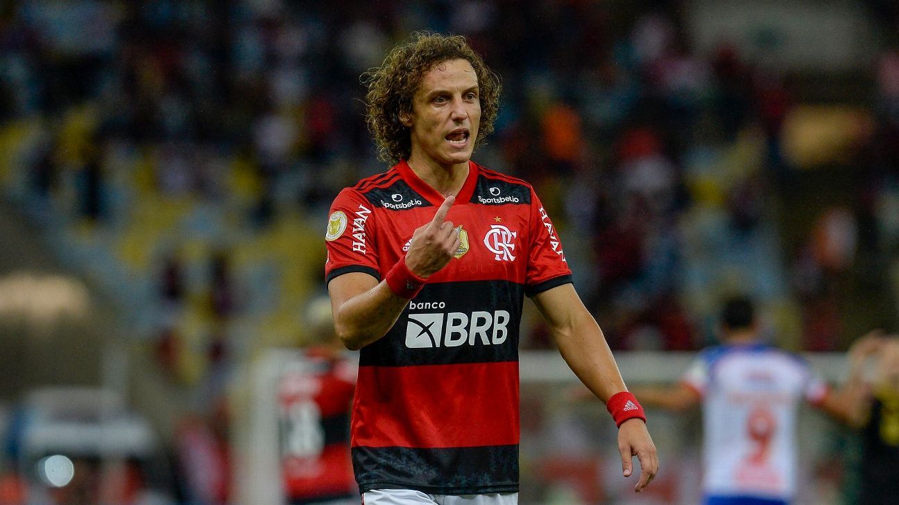 DE OLHO! Gigante brasileiro demonstra interesse em contratar David Luiz