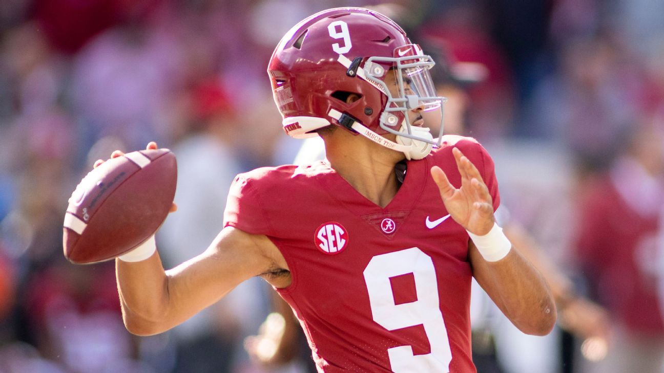 Alabama's Bryce Young throws for 559 yards to break Tide's single-game passing r..