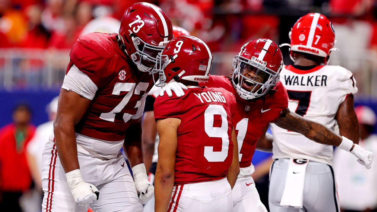 Alabama Crimson Tide venceu o Campeonato de Futebol da SEC com a sétima vitória consecutiva sobre a Geórgia