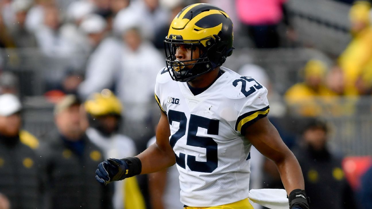 Junior Colson, principal rusher de Michigan, entra no Draft da NFL