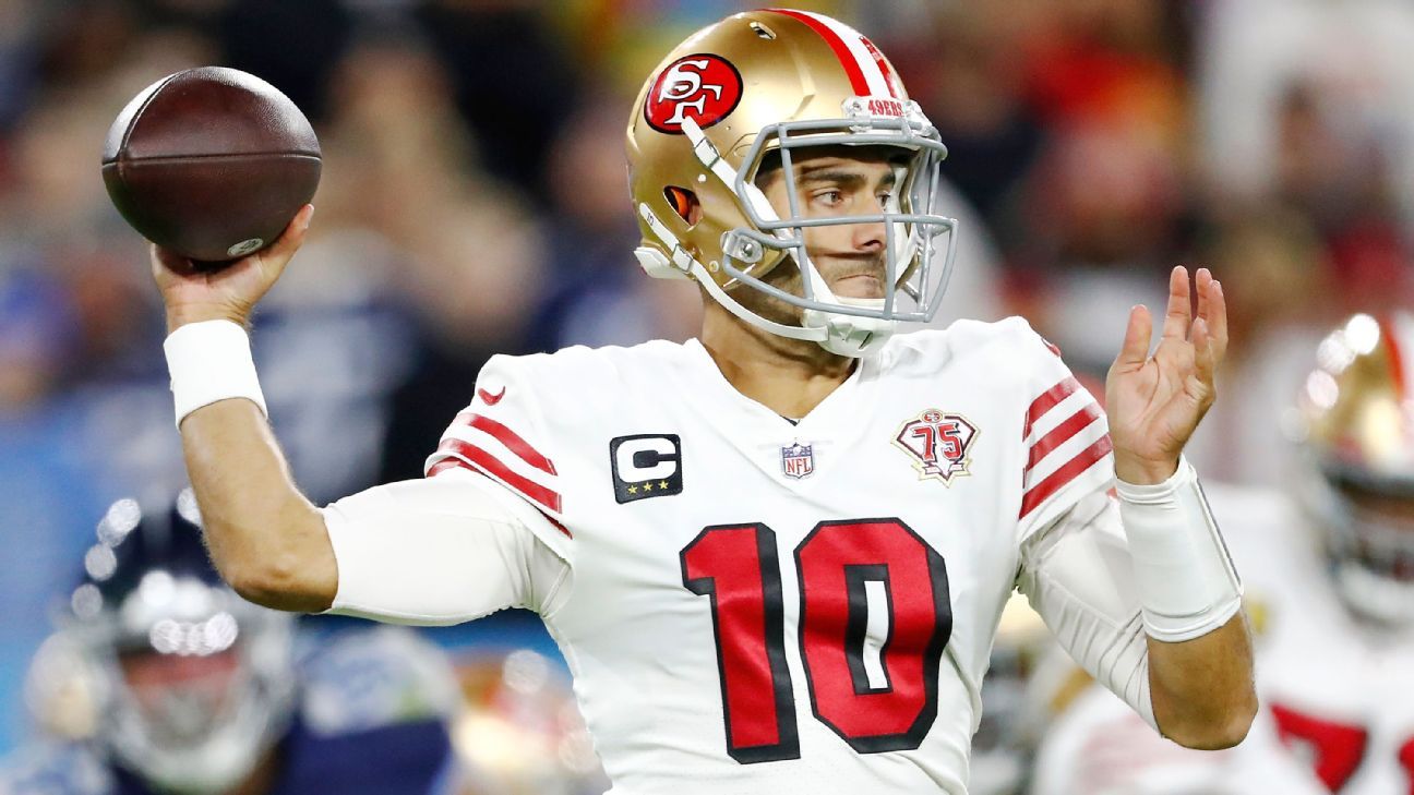 San Francisco 49ers QB Jimmy Garoppolo has torn UCL, fracture in right thumb, so..