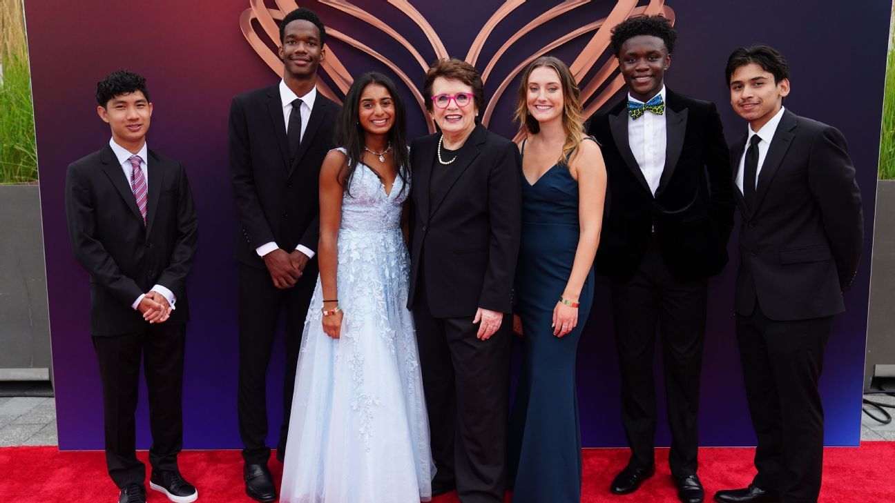 Billie Jean King Youth Leadership Award