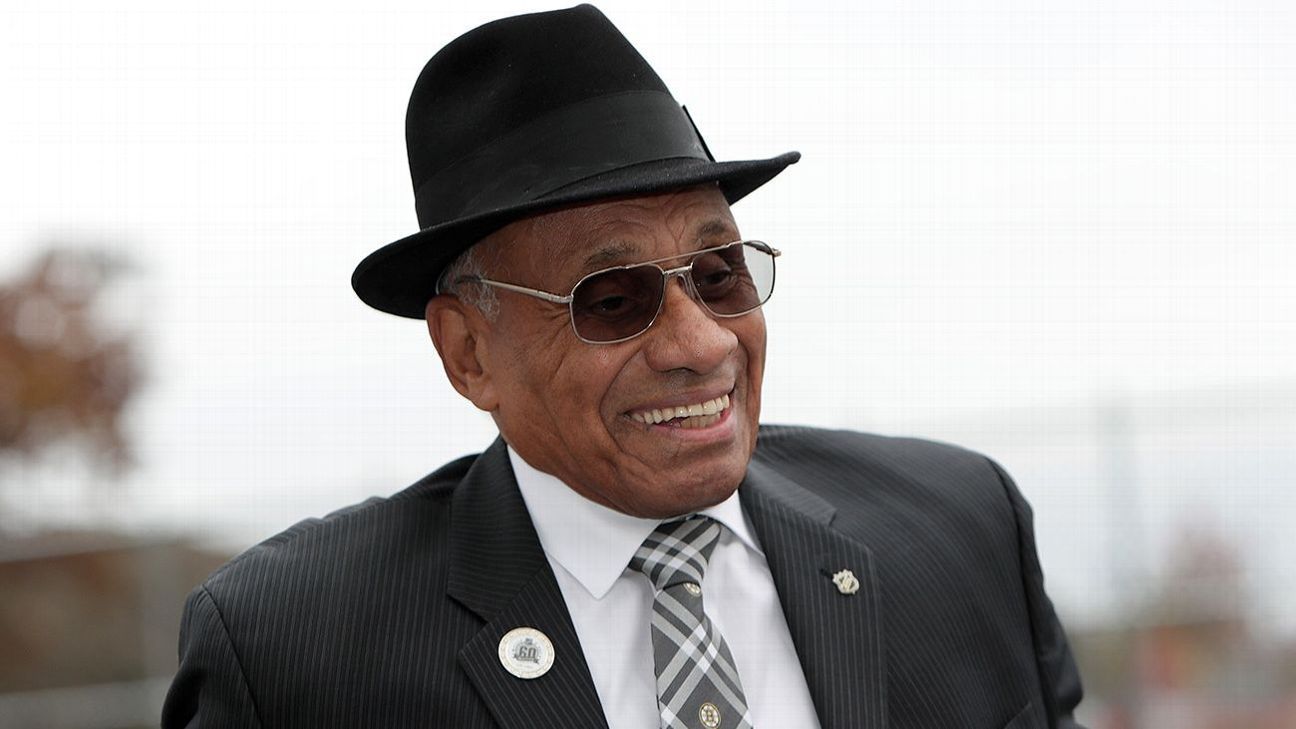 Bruins retiring jersey of NHL barrier breaker Willie O'Ree