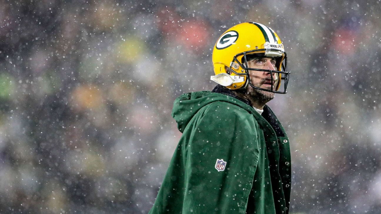 Aaron Rodgers enters offseason of speculation about Packers' future after playoff dud